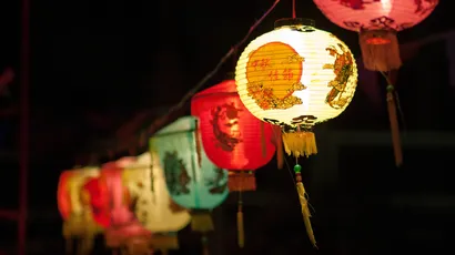 夜市灯笼 夜景 传统风格 红色 2K